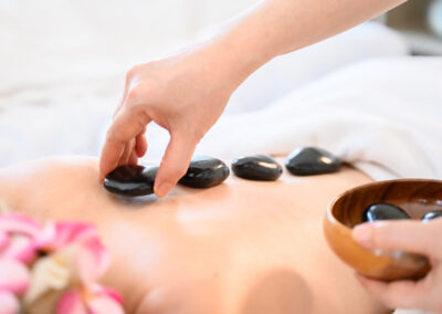 La Stone Massage Bei Physiotherapie Renner & Minge In Hallbergmoos
